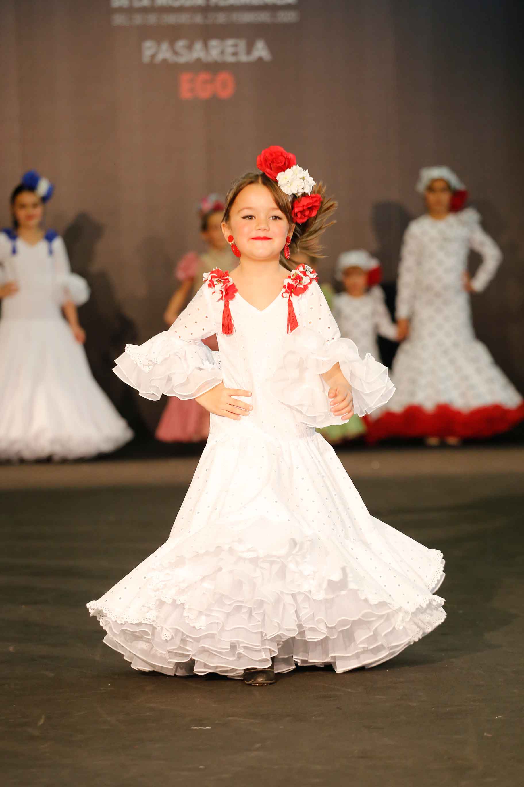 Traje de flamenca ni&ntilde;a blanco