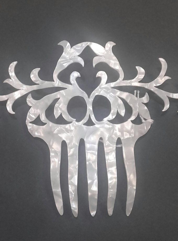 Peina de nácar para novia