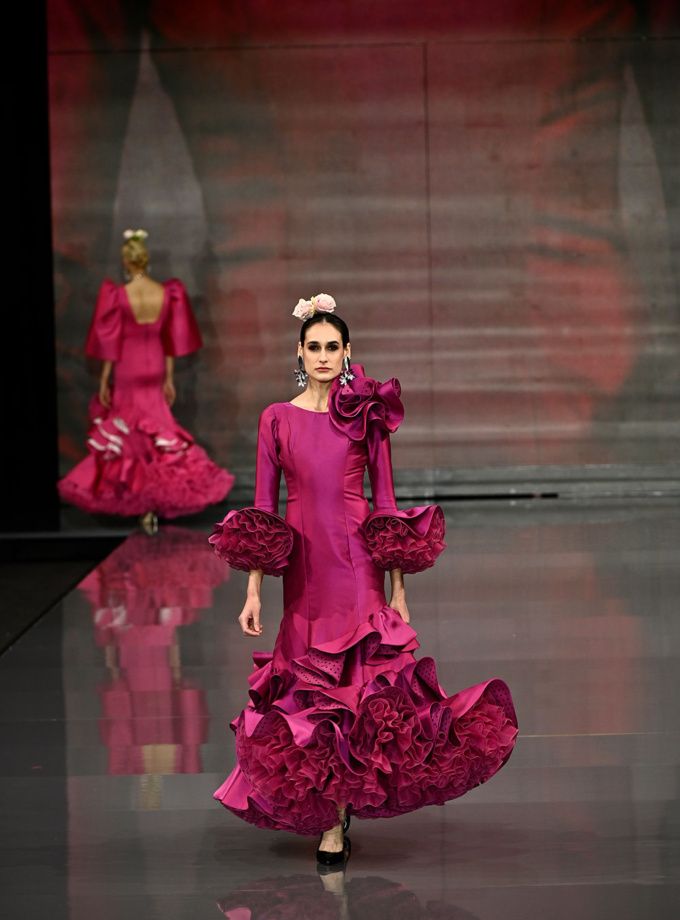 Vestido buganvilla flor hombro