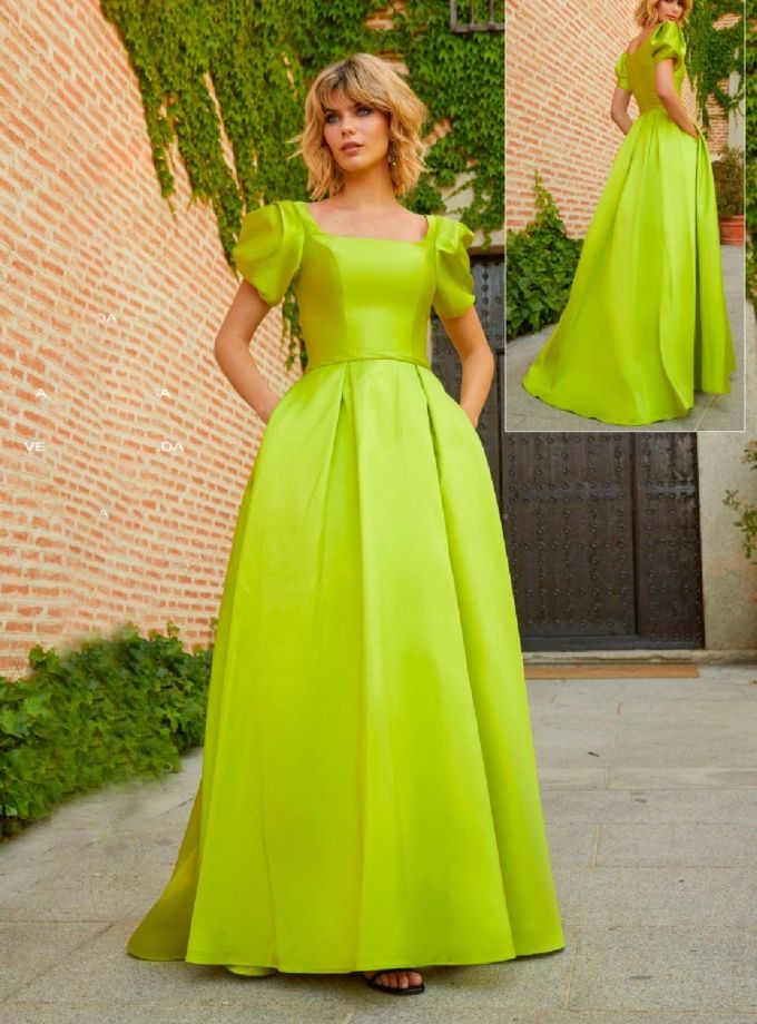 Vestido verde pistacho mangas volume