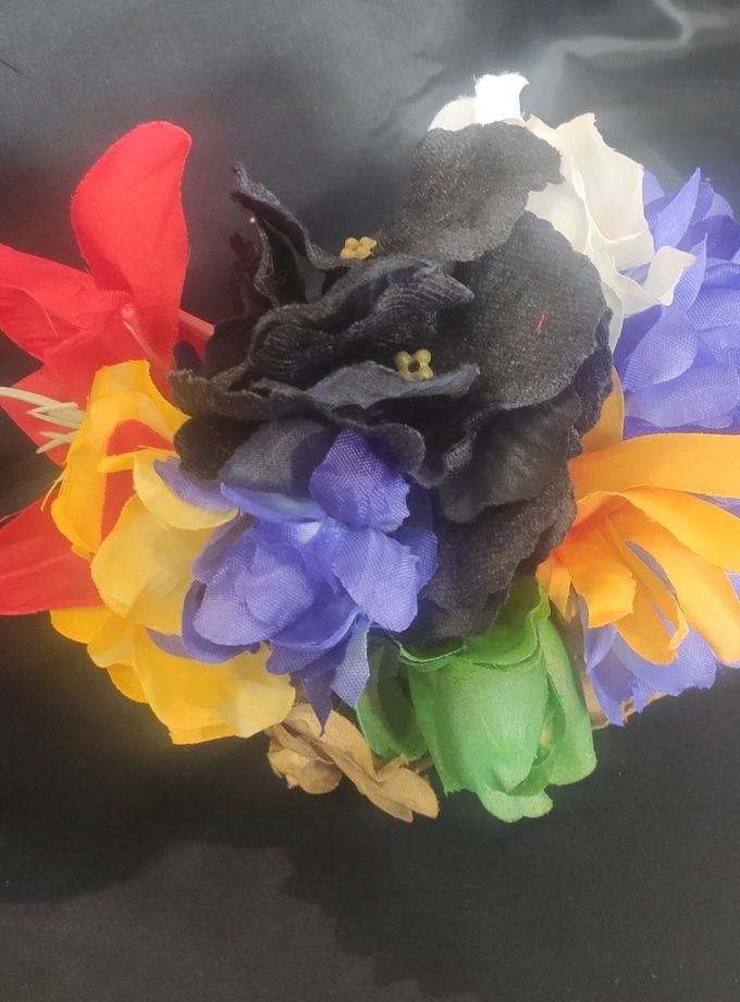 Ramillete variado en rojoy mostaza