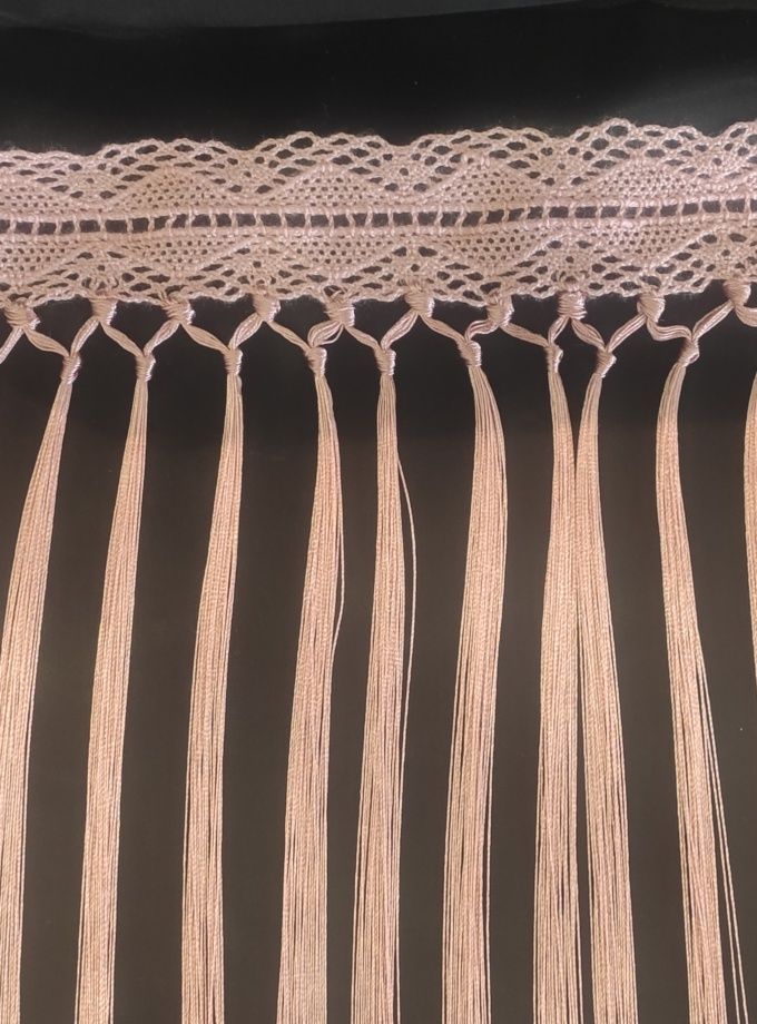 Tira flecos nude largo