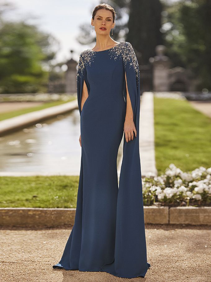 Vestido azul noche con pedrería