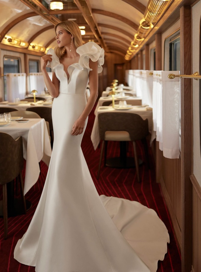 Vestido de novia VIOLETA de Aire Barcelona