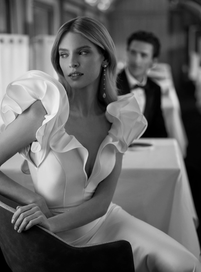 Vestido de novia VIOLETA de Aire Barcelona